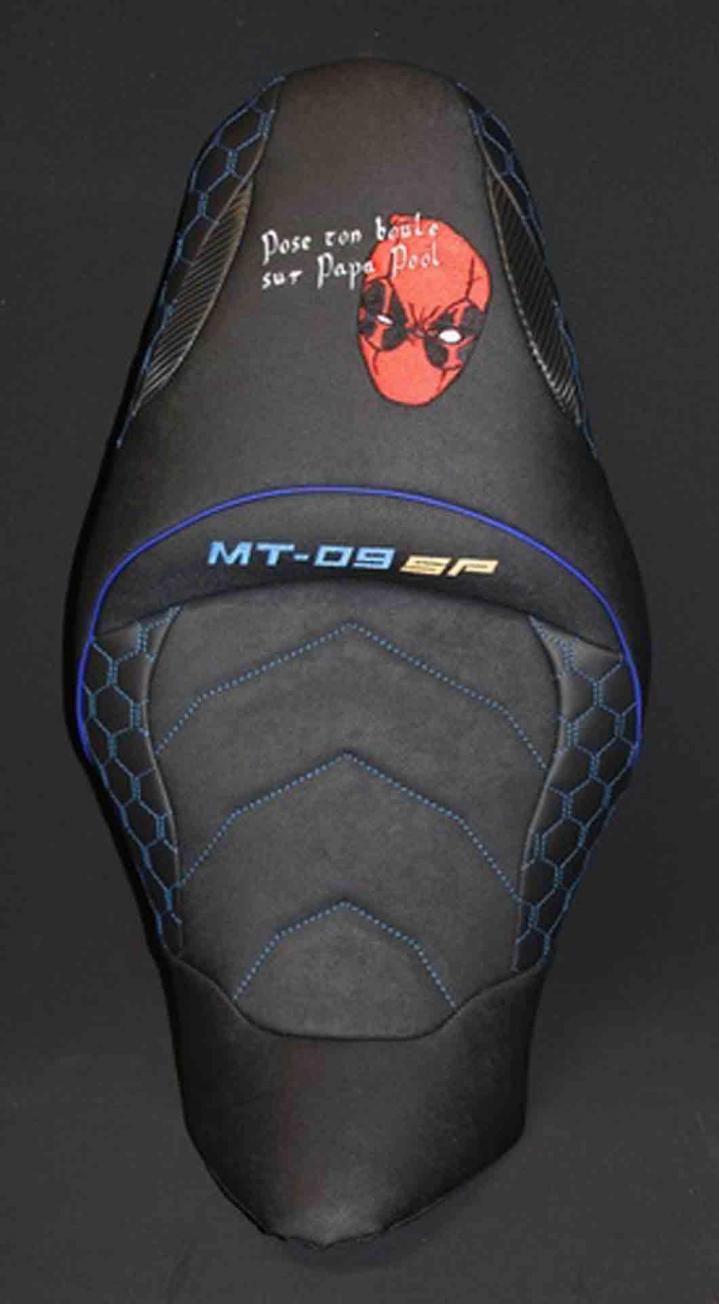 Sellerie moto sur mesure Neuf-Marché